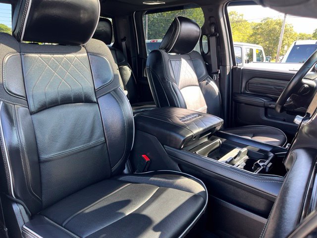 Used 2025 RAM 2500 Limited AWD/4WD image 44