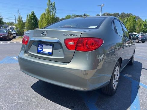 Used 2010 Hyundai Elantra GLS image 6