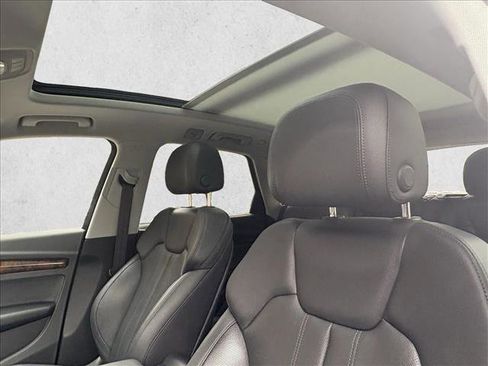 Used 2018 Audi Q5 2.0T Premium Plus image 11