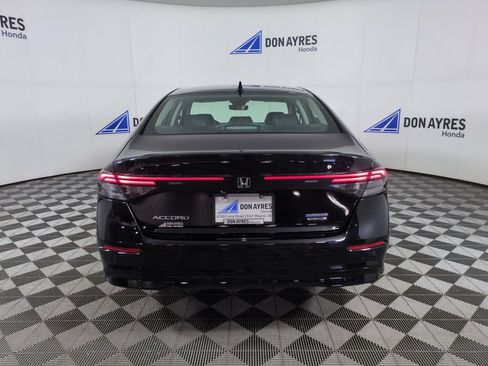 Certified 2025 Honda Accord Touring image 5