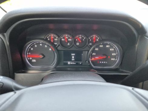 Used 2019 Chevrolet Silverado 1500 Custom Trail Boss w/ Custom Convenience Package AWD/4WD image 25