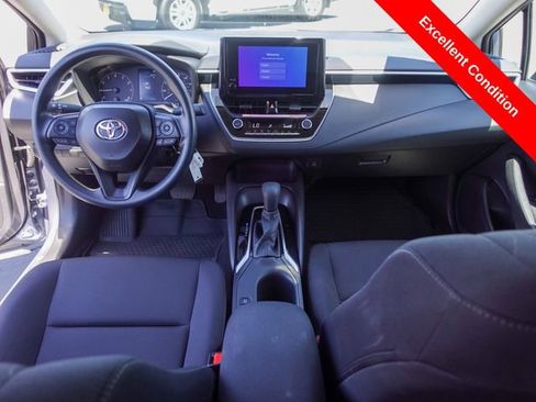 Certified 2025 Toyota Corolla LE FWD image 4