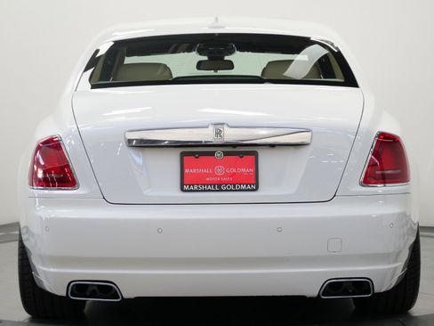 Used 2013 Rolls-Royce Ghost -Rear Theatre Configuration, S image 8