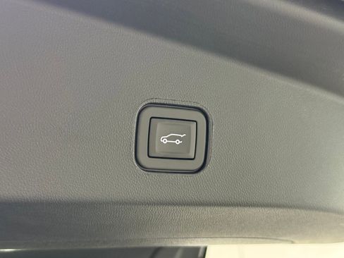 New 2026 Cadillac Lyriq Premium Sport AWD/4WD image 43