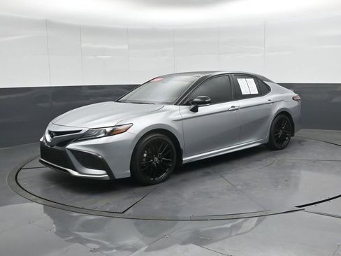 Used 2024 Toyota Camry XSE image 7