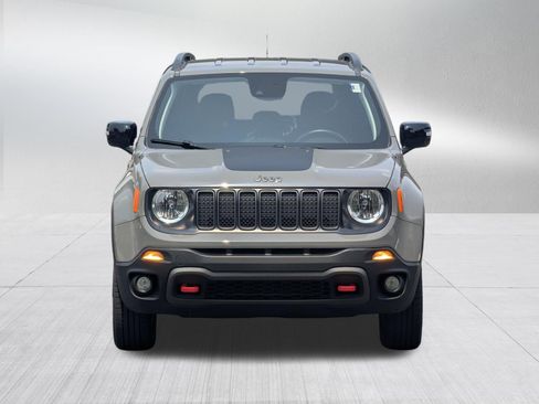 Used 2022 Jeep Renegade Trailhawk AWD/4WD image 2
