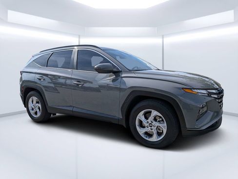 Certified 2024 Hyundai Tucson SEL FWD image 1