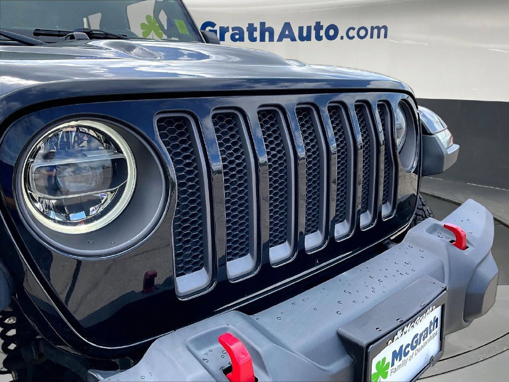 Used 2018 Jeep Wrangler Unlimited Rubicon AWD/4WD image 31