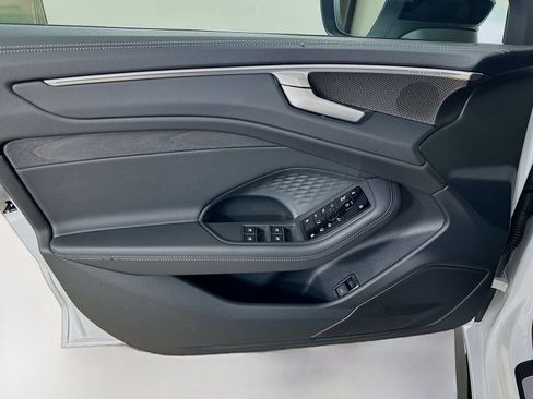 New 2026 Audi A6 Premium Plus AWD/4WD image 17