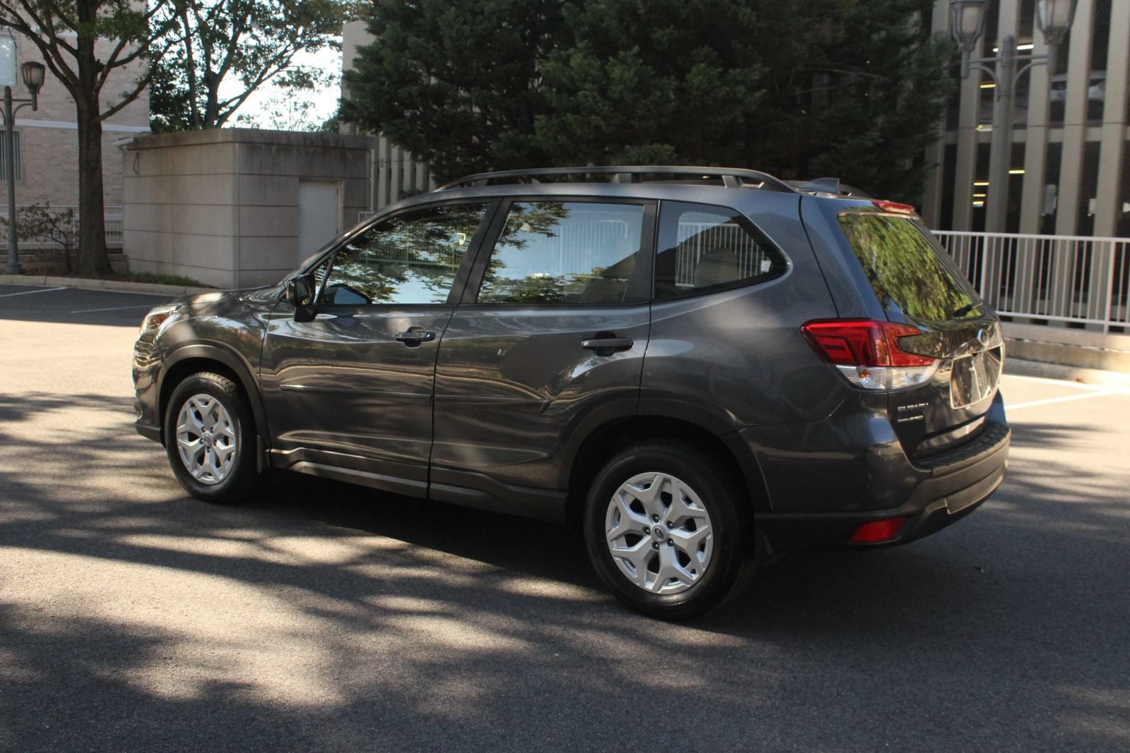 Used 2022 Subaru Forester AWD/4WD image 8