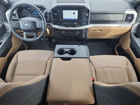 Used 2023 Ford F150 XLT image 15