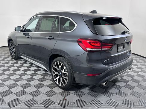 Used 2022 BMW X1 sDrive28i w/ Premium Package image 3
