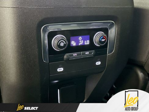 Used 2023 Chevrolet Tahoe LS AWD/4WD image 26