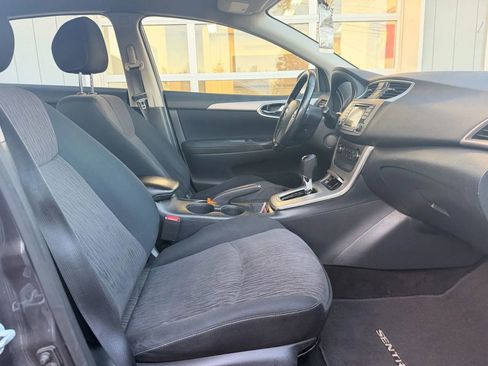 Used 2015 Nissan Sentra SV image 12