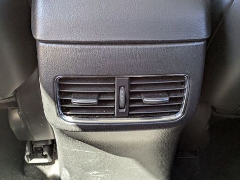 Used 2020 MAZDA CX-5 Touring image 12