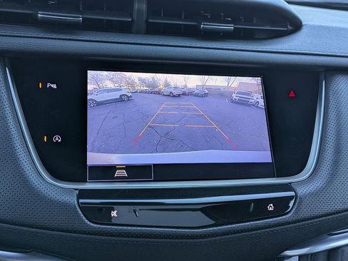 Used 2024 Cadillac XT5 Premium Luxury image 23