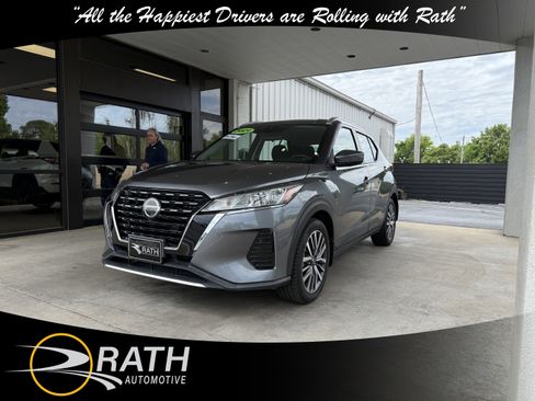 Used 2021 Nissan Kicks SV FWD image 4
