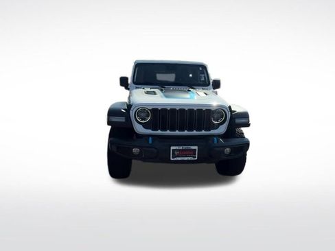 Used 2024 Jeep Wrangler Unlimited Rubicon 4xe image 10