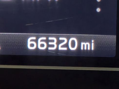 Used 2018 Kia Niro LX image 33