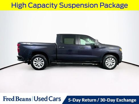 Used 2023 Chevrolet Silverado 1500 Custom AWD/4WD image 10