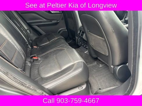 Used 2018 Jaguar F-PACE Prestige AWD/4WD image 11