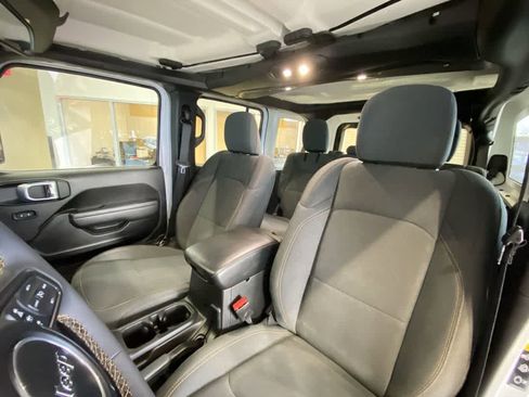 Used 2024 Jeep Wrangler Sport image 14