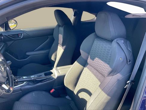 Certified 2023 Toyota GR86 image 8