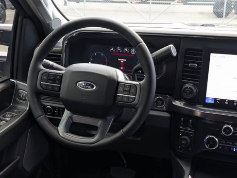 New 2025 Ford F250 Lariat w/ Lariat Ultimate Package image 24