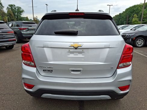 Used 2019 Chevrolet Trax LT w/ LT Convenience Package AWD/4WD image 6