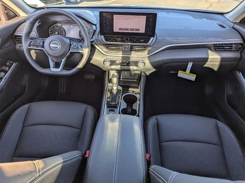 New 2025 Nissan Altima 2.5 SL image 19