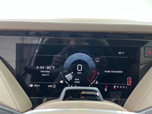 New 2026 GMC Yukon Denali w/ Denali Reserve Package AWD/4WD image 16