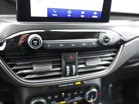 Used 2022 Ford Escape SEL w/ SEL Stealth AWD Package image 27