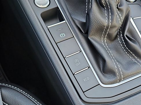 New 2026 Volkswagen Jetta SE image 19