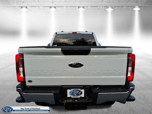 New 2026 Ford F350 XLT w/ FX4 Off-Road Package image 28