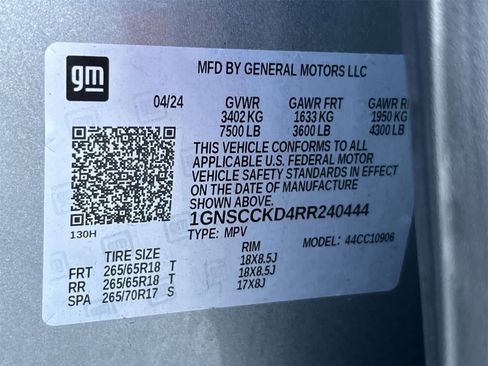 Used 2024 Chevrolet Suburban LT image 21