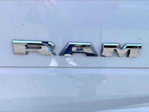 Used 2024 RAM 3500 SLT w/ Quick Order Package 2YG SLT AWD/4WD image 26