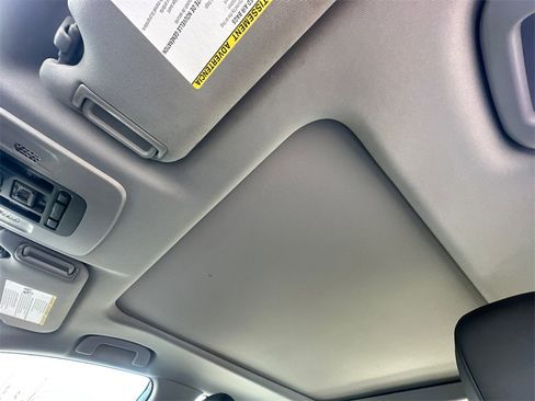 Used 2023 Toyota Camry XSE image 32