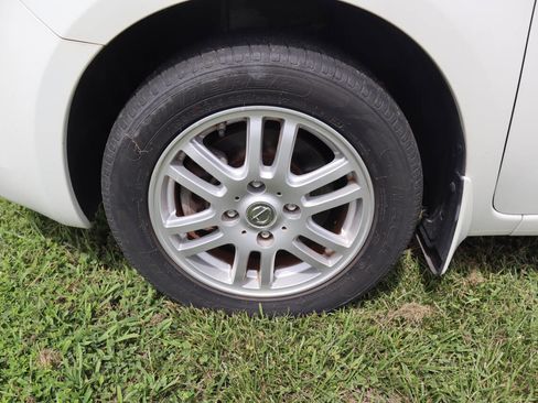 Used 2012 Nissan Cube 1.8 S w/ Indigo Limited Edition Pkg FWD image 36