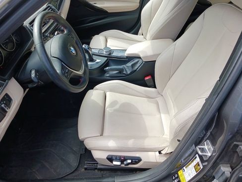 Used 2017 BMW 330i xDrive Wagon AWD/4WD image 5