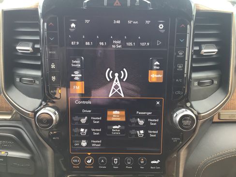 Used 2019 RAM 2500 Limited w/ Cold Weather Group AWD/4WD image 19