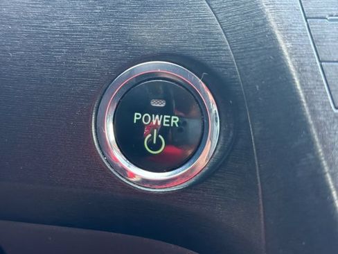 Used 2010 Toyota Prius Five FWD image 23