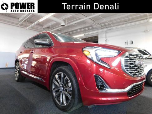 Used 2019 GMC Terrain Denali w/ Advanced Safety Package FWD image 1