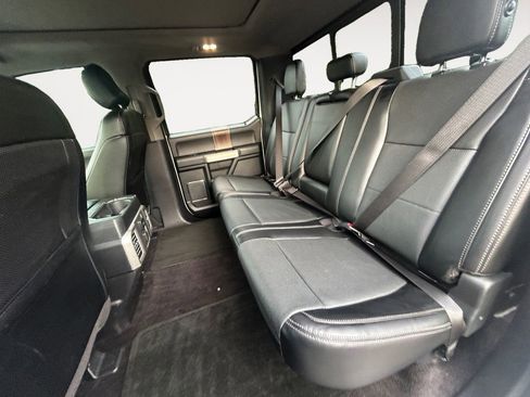 Used 2016 Ford F150 Lariat image 11