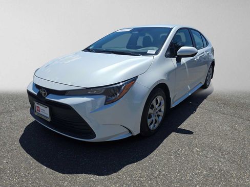 Certified 2026 Toyota Corolla LE FWD image 7
