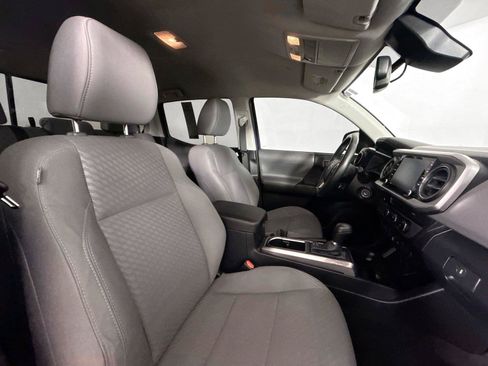 Certified 2022 Toyota Tacoma SR5 w/ Technology Package RWD image 35