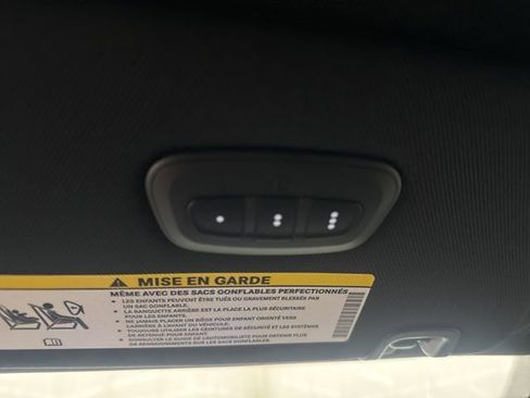 New 2026 Chrysler Pacifica Select w/ S Appearance Package image 16