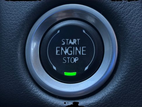 Used 2024 Chevrolet Tahoe High Country image 23