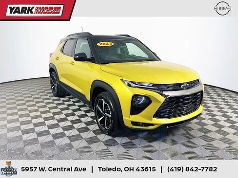 Used 2023 Chevrolet TrailBlazer RS AWD/4WD image 1