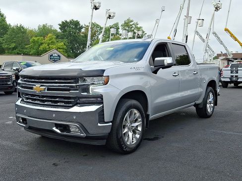 Used 2021 Chevrolet Silverado 1500 LTZ w/ Technology Package image 4