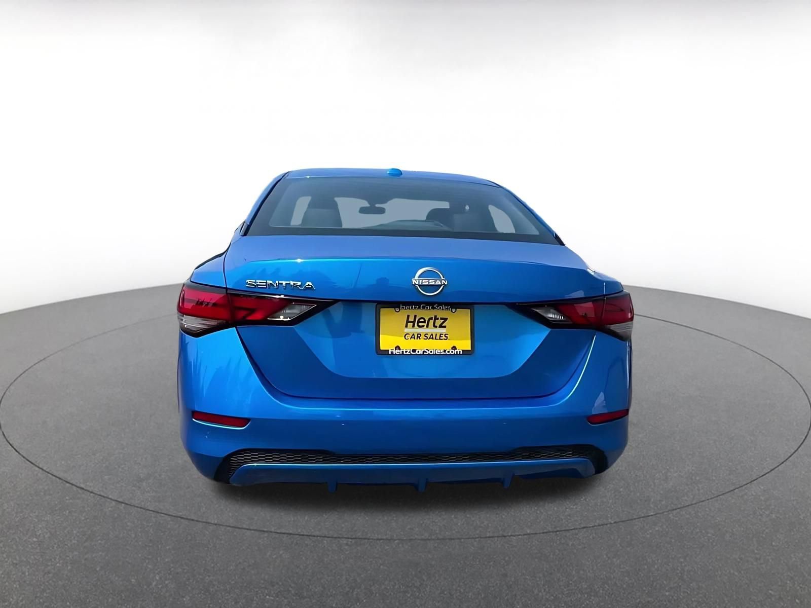 Used 2025 Nissan Sentra SV FWD image 12